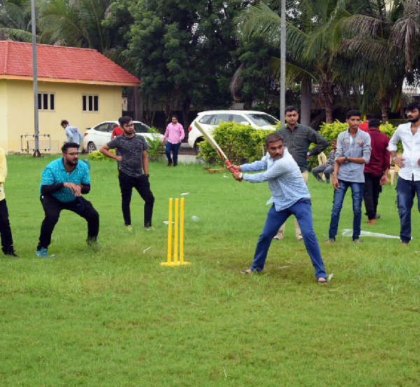 Free Old Age People Tour1